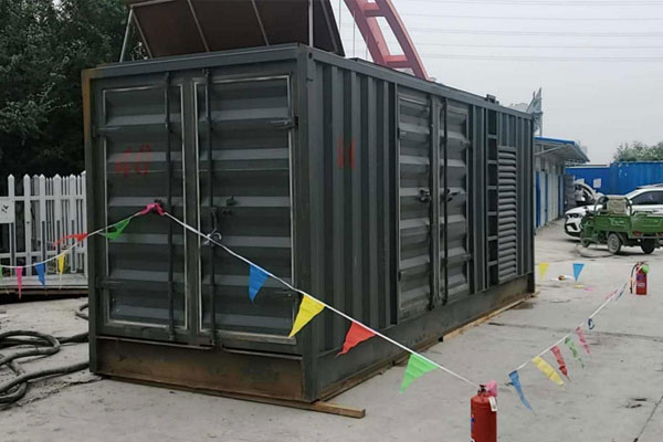 称多发电机租赁空气滤清器多久更换一次？