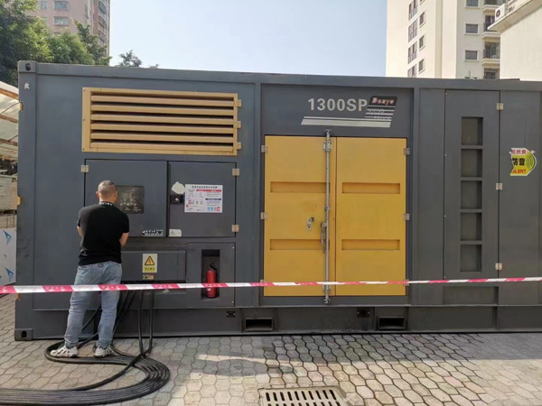 称多500KW发电机组冬季应该配多大的启动电瓶?